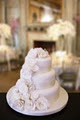 Jennifer Lindsay Wedding Cakes and Flowers image 4