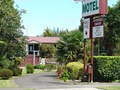 Maple Lodge Motel image 4