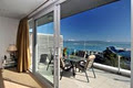 Queen's Vista - Luxury Nelson Holiday Home image 2