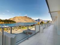 Crowne Plaza Queenstown image 10