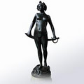 Antiques International | Christchurch Royal Doulton Specialists logo