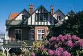 YHA Dunedin, Stafford Gables Backpacker Hostel logo