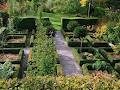 Garden in Christchruch - Frensham Gardens image 4